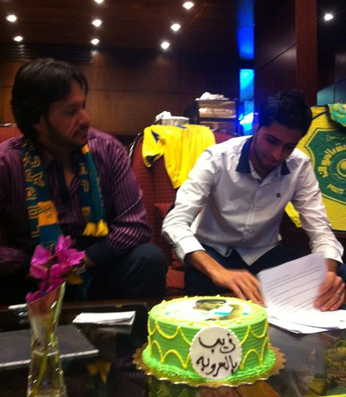 عبد الله ذيب يتعاقد مع نادي العروبة السعودي رسمياً (صور)